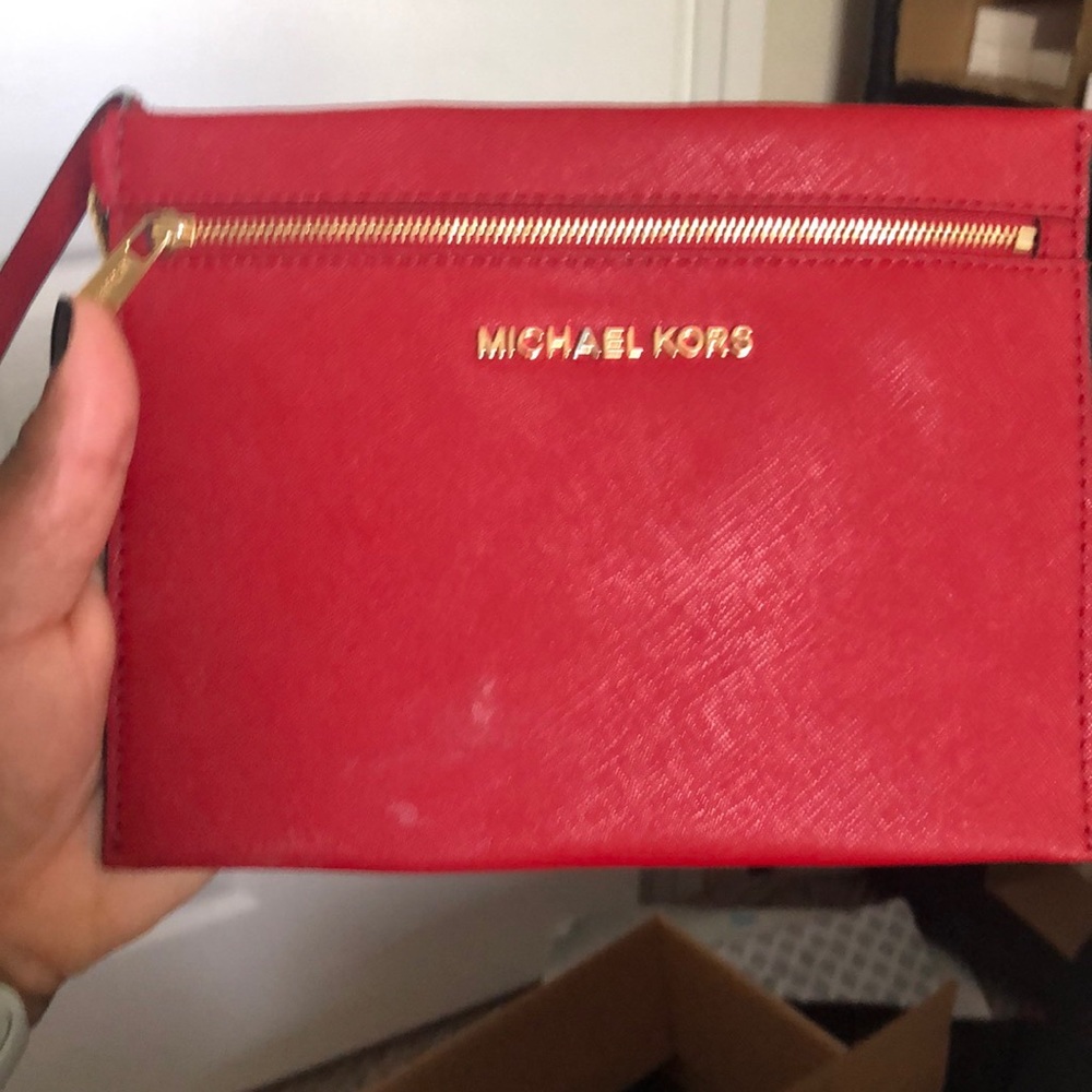 Michael Kors Large zippered wristlet